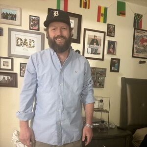 Meet your Posher, Cameron